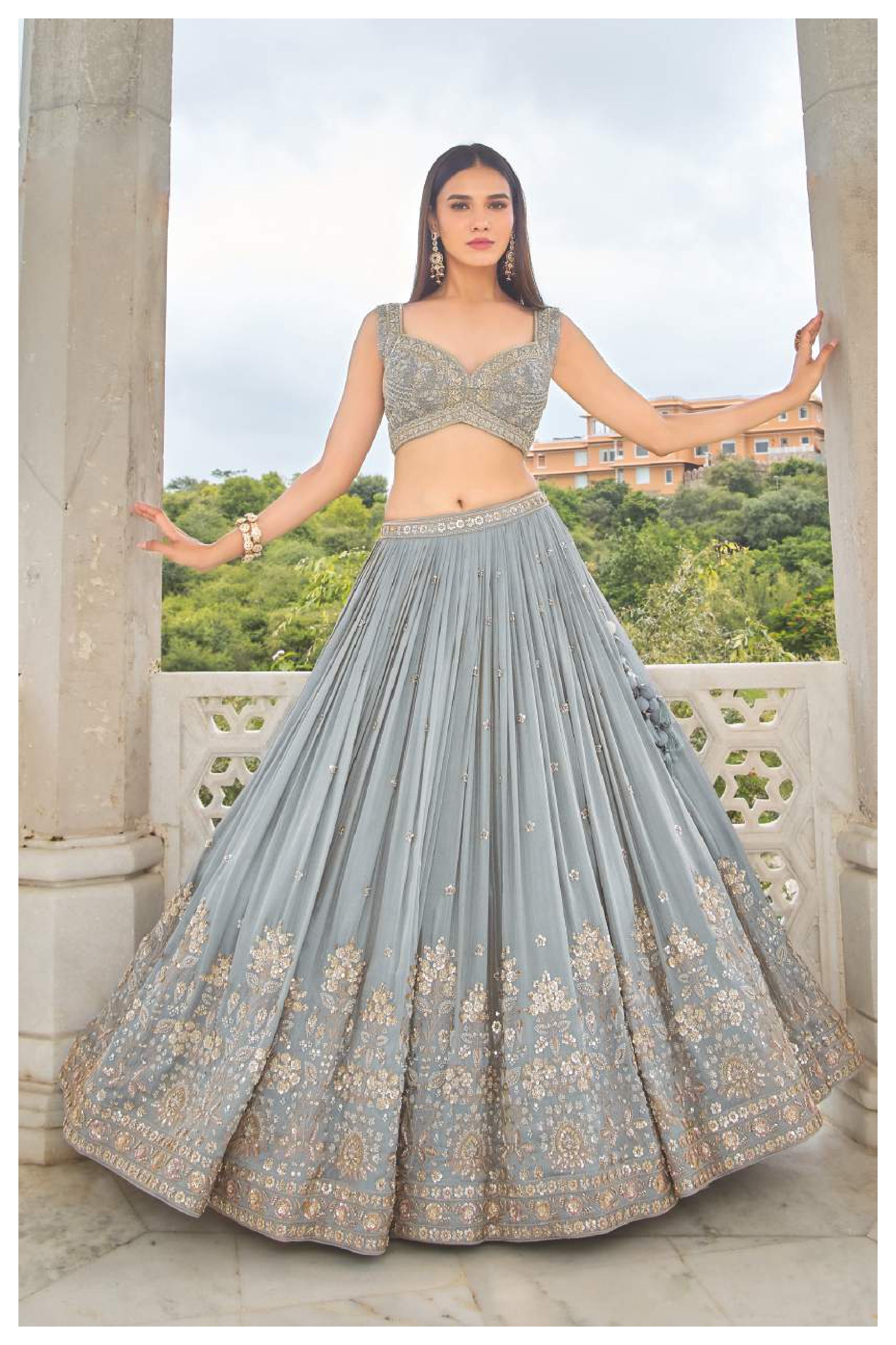 Elegant Grey Embroidered Lehenga Choli with Dupatta – Designer Party & Wedding Wear